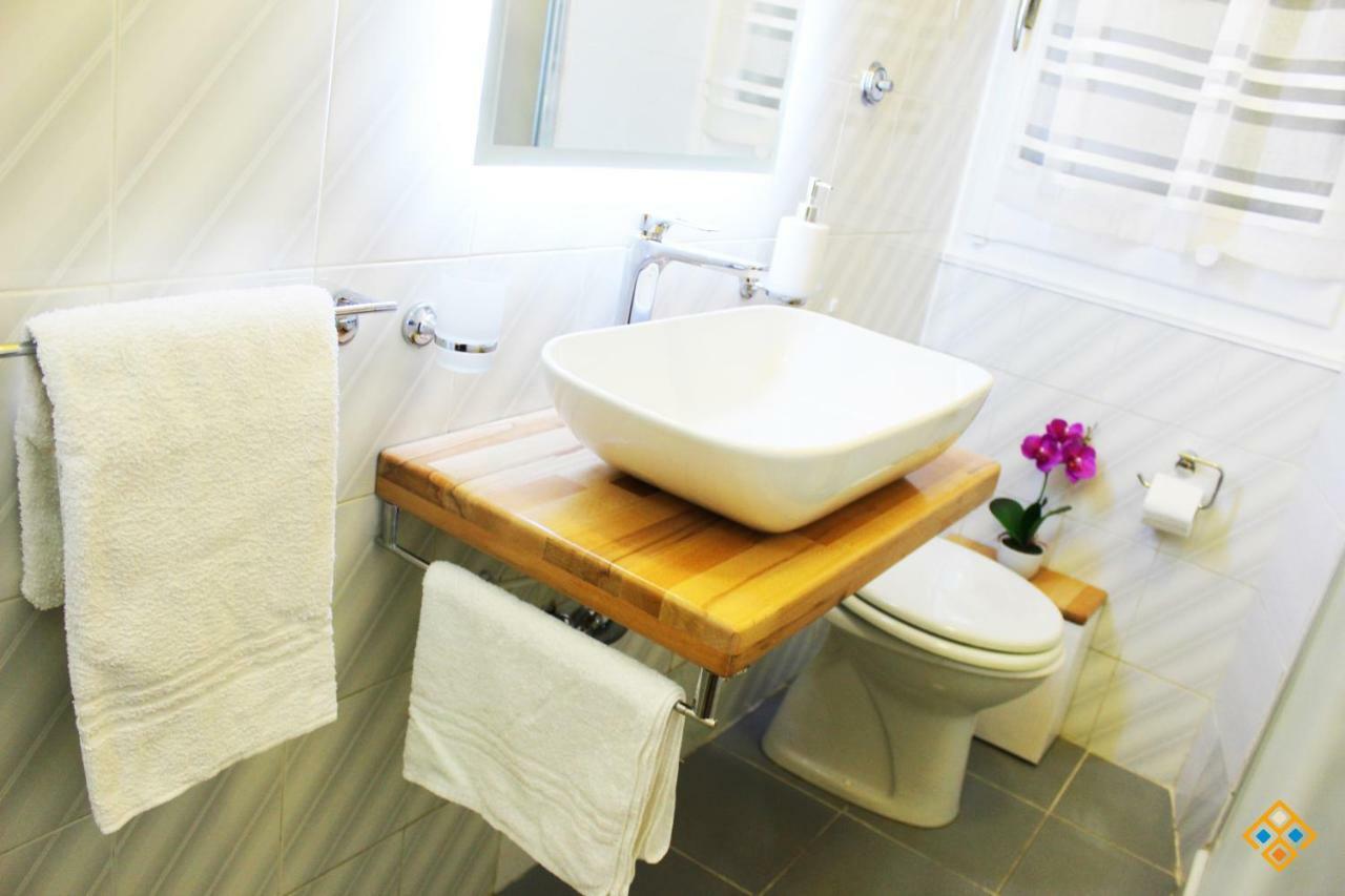 Sa Domu De Ajaja Apartments Cagliari Bagian luar foto